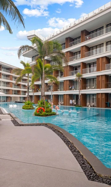 รูปภาพของBeachfront 240 One Bedroom Apartment Phuket