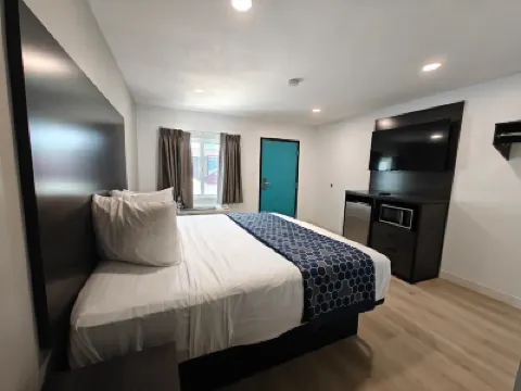 Casa Blanca Inn and Suites Hotels near Chandler Gilbert Community College - Pecos Campus