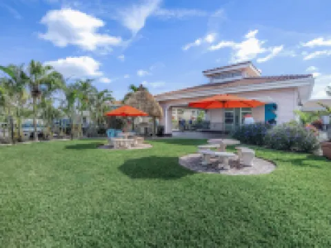 ทรอปิคัล บีช รีสอร์ท โรงแรมในซาราโซตา