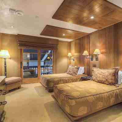 Lodge at Vail, A RockResort Rooms