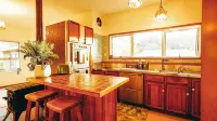 Ora Springs Retreat - 2-Star