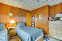 Beachfront Lavallette Home - 2 Mi to Casino Pier! - 3-Star