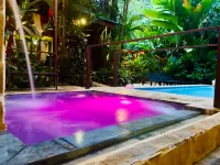 Private Caribbean Villa, Hot Jacuzzi & Pool - Виллы