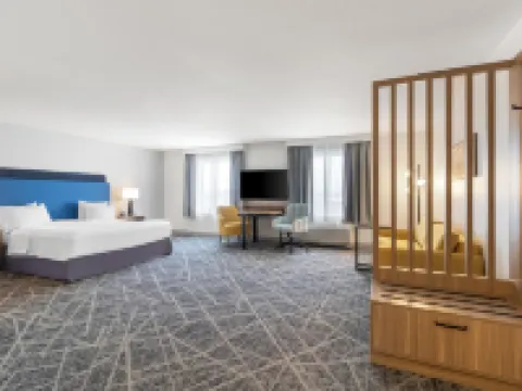 Hampton Inn & Suites New Castle Hotels in Lawrence County