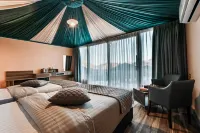 Mars Land Luxury Camp