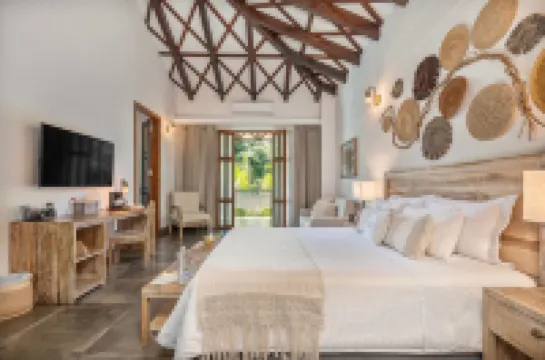 Casa Jacaranda Hotel Boutique -Cauca Viejo- Mayores de 14 años