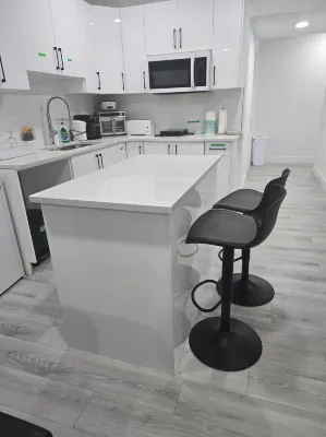 Cy Becker Drive 2023 Luxury Home - アパートメント
