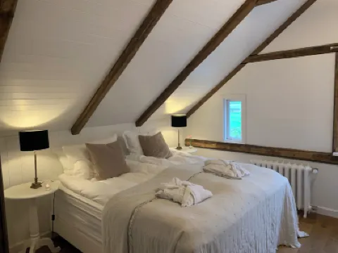 Aðalstræti - Historic Luxury Villa Hotels in 