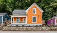 The Old Fashioned - 4Br Colorful Bourbon Retreat - 2.5 Miles to Buffalo Trace