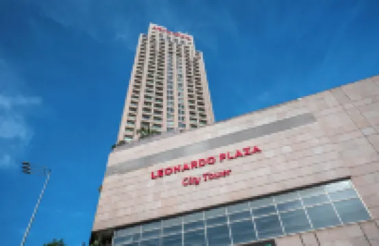 萊昂納多城市城堡飯店 住宿飯店