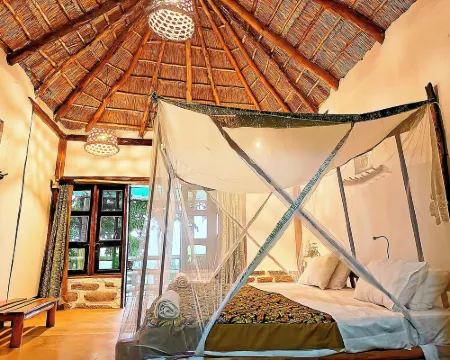 Pumba Safari Cottages Hotels in Bunyaruguru
