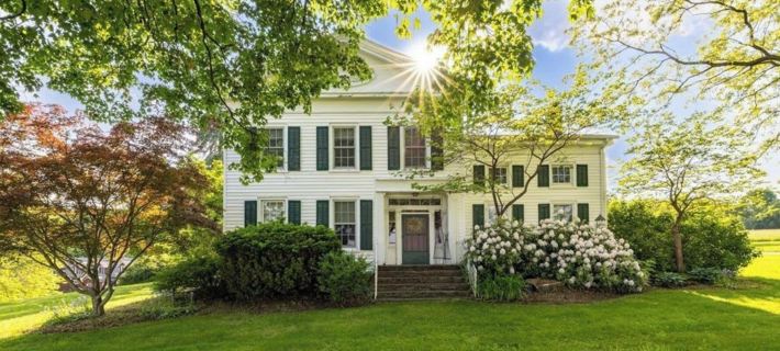 The Oak & Anchor Inn Hotels in Yates County