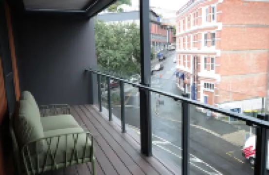 Dunedin Luxury Stay