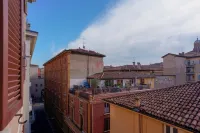 Le Suites Dell'Edera - Historic Palace with Old Town Views