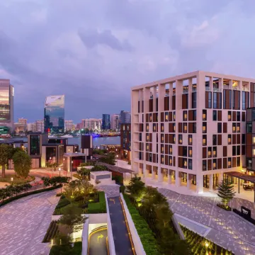 Canopy by Hilton Dubai Al Seef