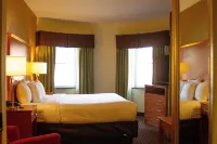 University Hotel & Suites Shippensburg, Trademark by Wyndham - 3-Star