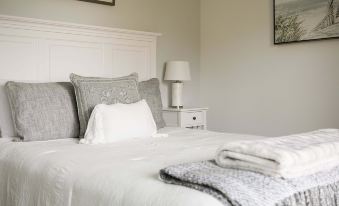The Shores Lake View Condo Unit 5574