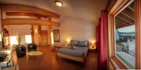 Williston Lake Resort Hotels in 