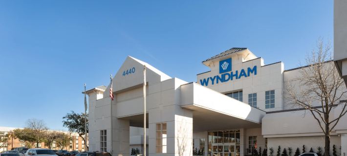 Wyndham DFW Airport Отели в г. Ирвинг