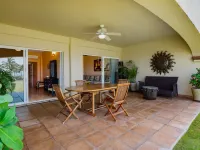 Stylish Apartment Near Beach & Dining With Pool, hot Tub, Tennis, & Large Patio Hotels in Corral del Risco
