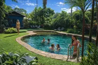 Mission Beach Lodge - Beach