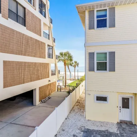 Sea Breeze IRB Complex