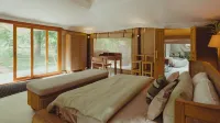 ELIVAAS Prive Bali Bay Gumuk Hotels in 