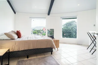 HAPPY STAYS - SAN SALVADOR Hotels in 