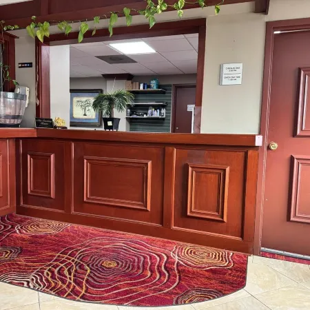 Highlander Inn Cleveland Beachwood Near I-480