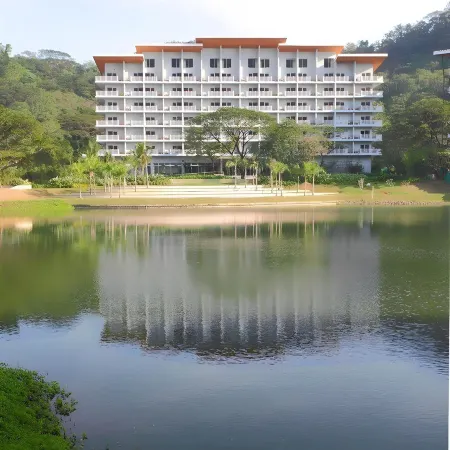 Pico Sands Hotel