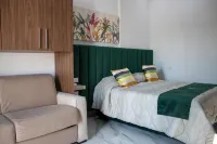 Augustea Travel Rooms Các khách sạn ở 