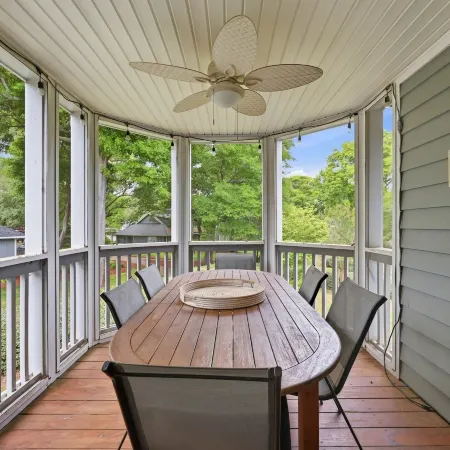 4E Windermere by the Sea