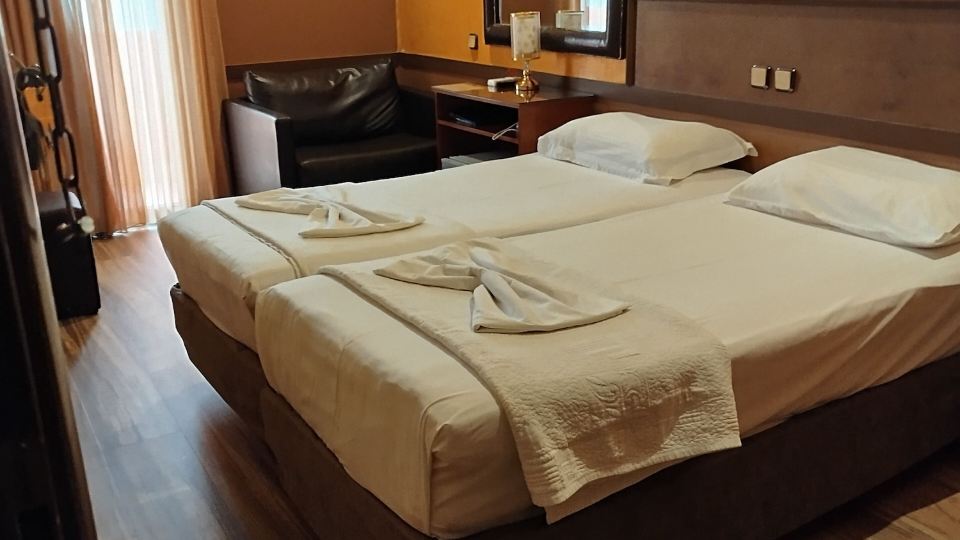 Ephira Hotel