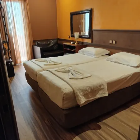 Ephira Hotel