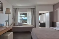 Hydra Beach Resort - Parvekkeita