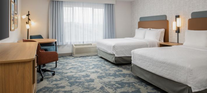 Hampton Inn & Suites Redding Hotel di Redding