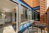 The Asylum by Stay Portland - Hawthorne - 2-Star