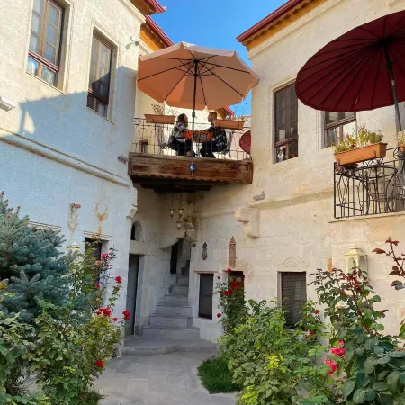 Sevdali Konaklar