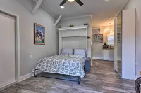 4 Mi to Jax! Quiet, Pet-Friendly Northside Studio - spa