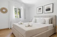 Moute House by Corfuescapes - Homestays