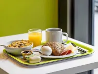 T H E Darmstadt - breakfast