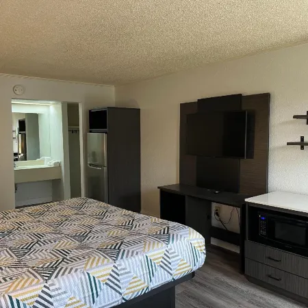 Studio 6 Suites Perry, GA