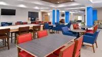 Holiday Inn Express & Suites LA PLACE by IHG - Breakfast