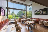Temple Tree Hotel Shirdi, a member of Radisson Individuals - breakfast