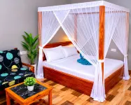 Tumaini Bungalows - balcony