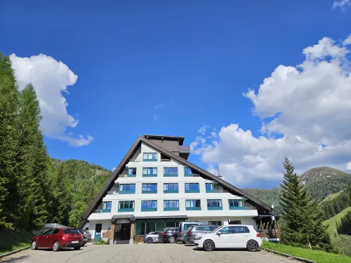 Kinder- Und Familienhotel Nockalm - Spa