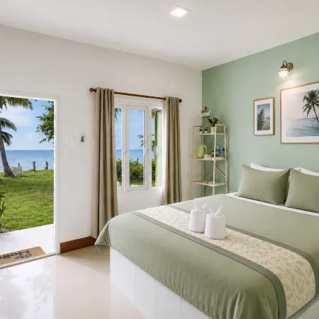 Ava Beach Pakbara