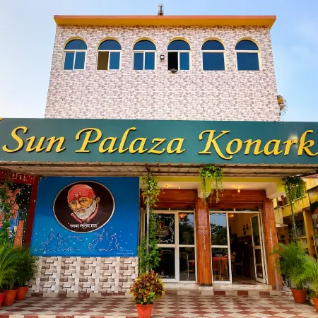 Goroomgo Sun Plaza Lodge Konark - Near Konark Sun Temple