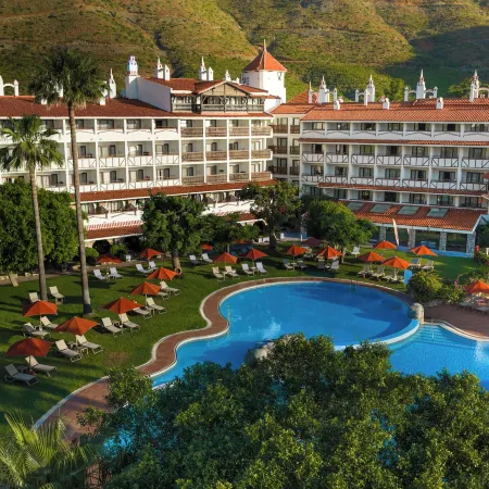 Marti Resort Deluxe Hotel