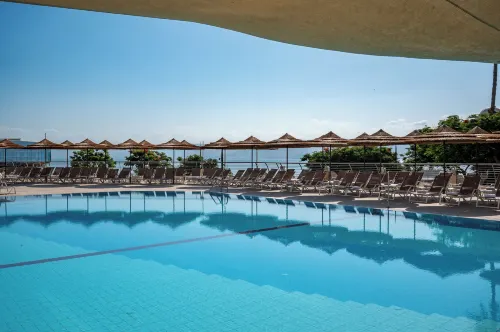 Leonardo Plaza Hotel Tiberias - Quầy Bar